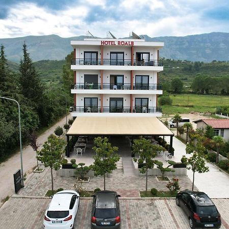 Hotel Roalb Radhimë Exteriér fotografie