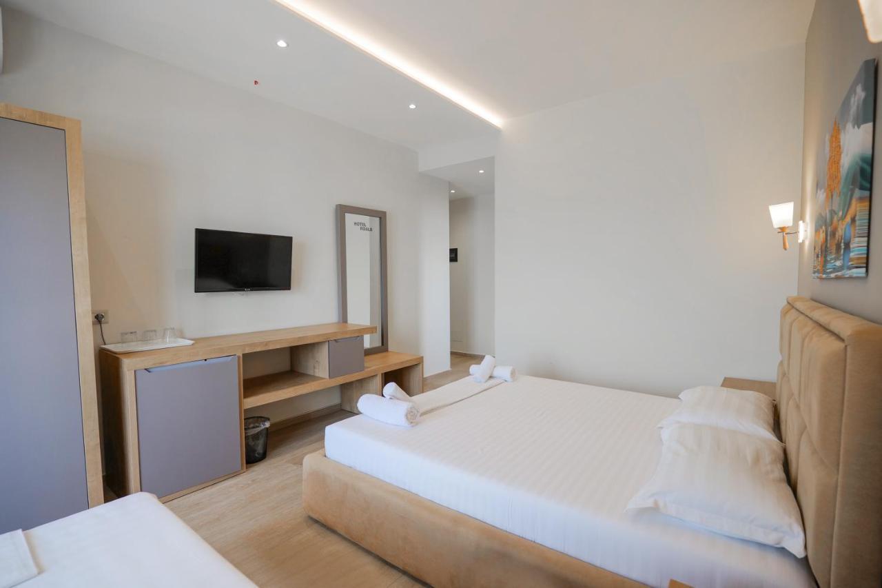 Hotel Roalb Radhimë Exteriér fotografie